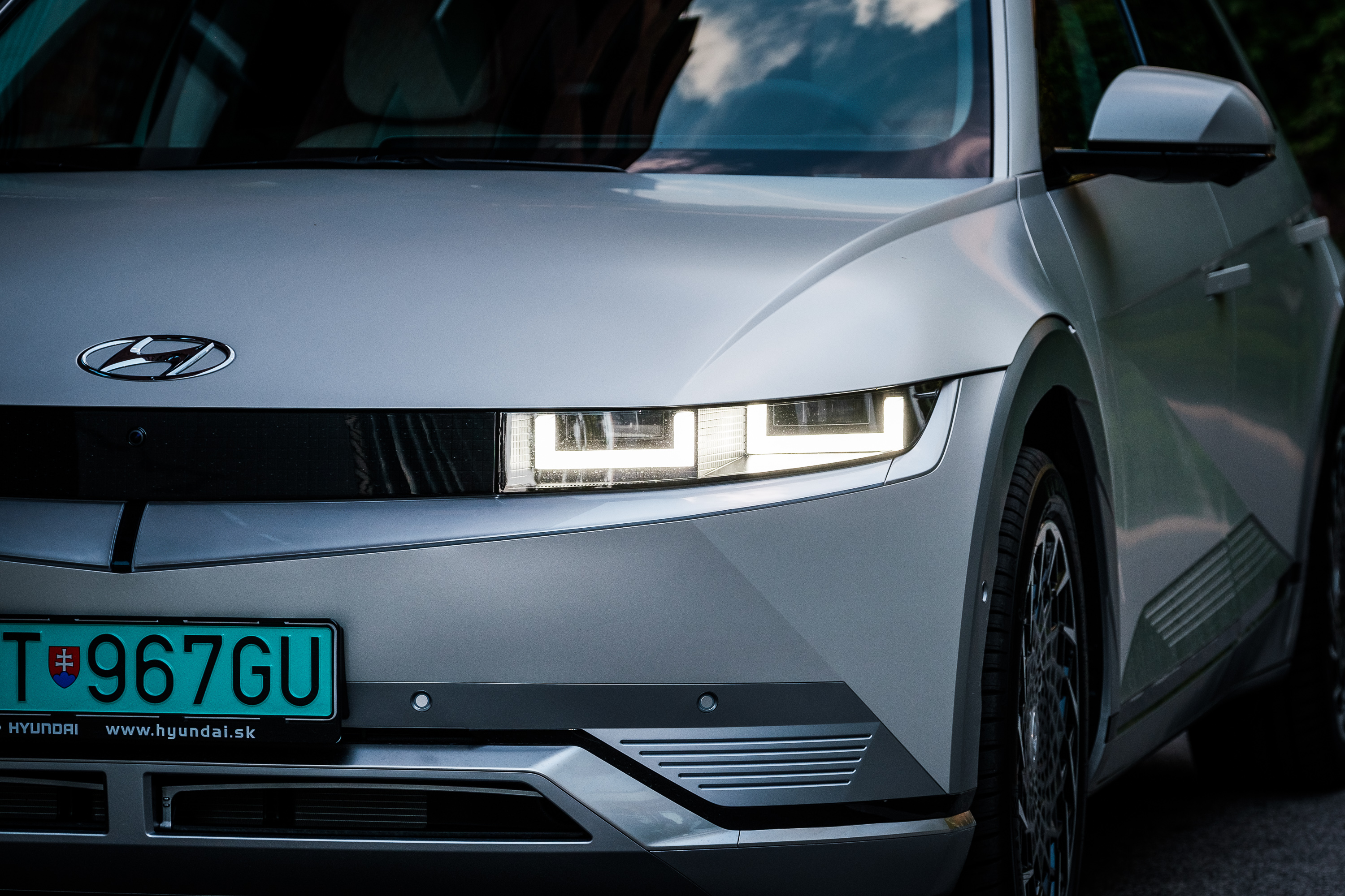 Svetelný podpis modelu IONIQ 5