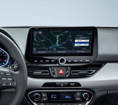 Showing the dashboard in the new Hyundai i30 with its navigation system.