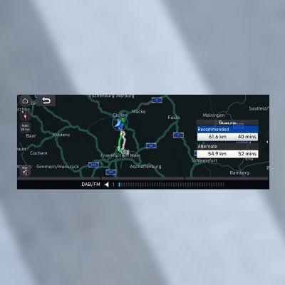 Detailný pohľad na navigáciu Hyundai s Online plánovaním trasy.