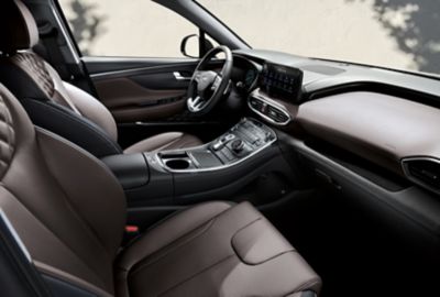 The new Hyundai SANTA FE Plug-in Hybrid 7 seat SUV's premium interior design of the cockpit.