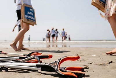 Hyundai podporuje čistenie pláží pre zníženie odpadu v moriach.